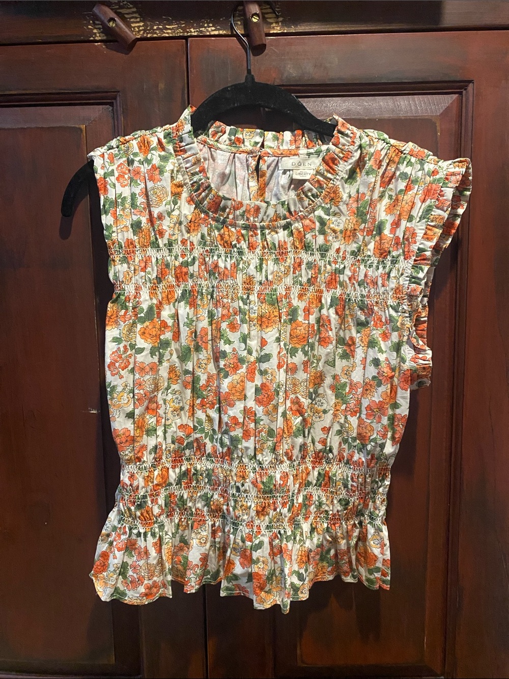 Doen Floral Smocked Ruffle Sleeve Top in Orange, Liberty print size medium